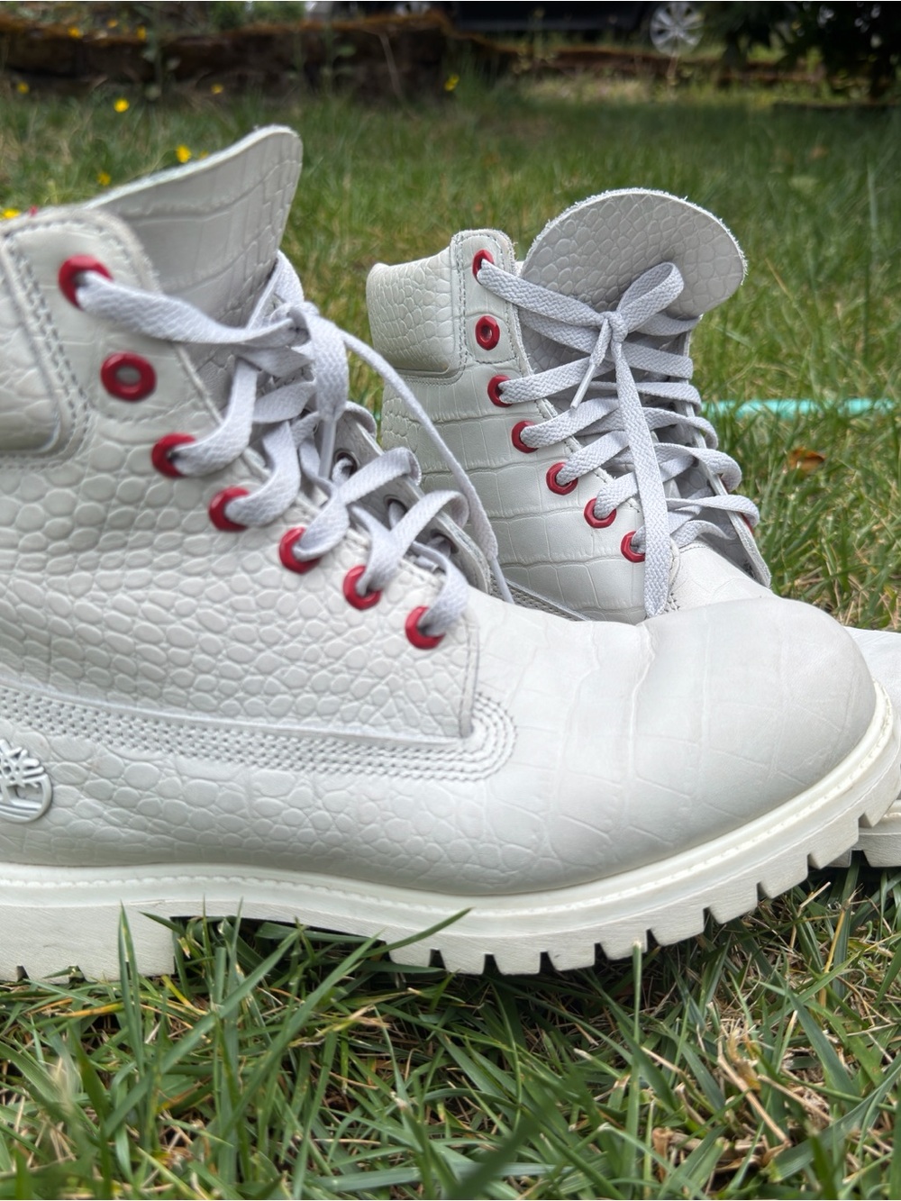 Timberland White Croc-Embossed Lace-Up Boots with Red Eyelets LIMITED EDITION